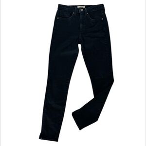 Revtown high rise skinny jeans in black size 26